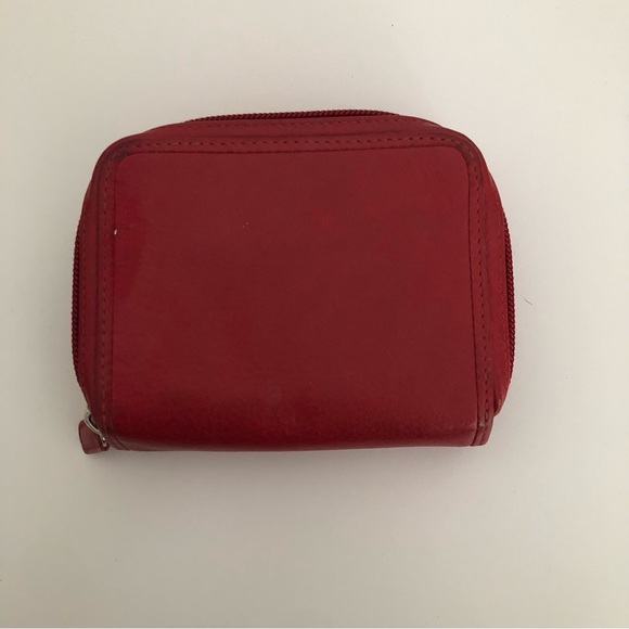 Etienne Aigner Red Leather Wallet - Picture 2 of 7